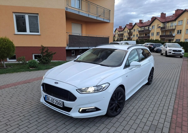 Ford Mondeo cena 58000 przebieg: 199000, rok produkcji 2017 z Wałbrzych małe 667